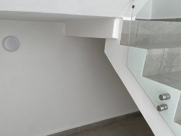 BAJA DE PRECIO !! OPORTUNIDAD CASA EN VENTA EN MONCAYO ZONA ESMERALDA. ATIZAPAN. NUEVA. CON CASA CLUB