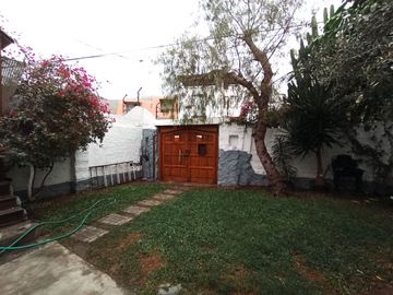 OCASIÓN: VENDO CASA EN URB. ALAMOS IV - MUY BUENA UBICACIÓN