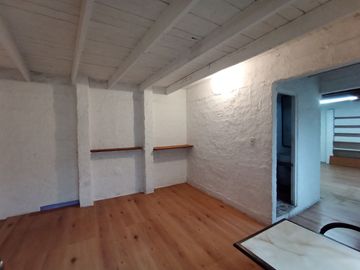 OCASIÓN: VENDO CASA EN URB. ALAMOS IV - MUY BUENA UBICACIÓN