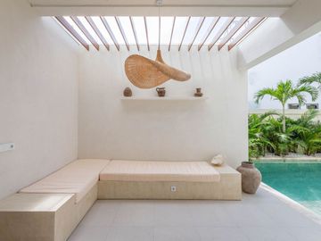 BRAND NEW 2 BEDROOMS MEDITERRANEAN STYLE VILLA AT CANGGU