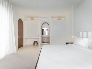 BRAND NEW 2 BEDROOMS MEDITERRANEAN STYLE VILLA AT CANGGU