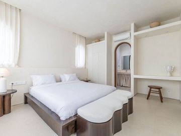 BRAND NEW 2 BEDROOMS MEDITERRANEAN STYLE VILLA AT CANGGU