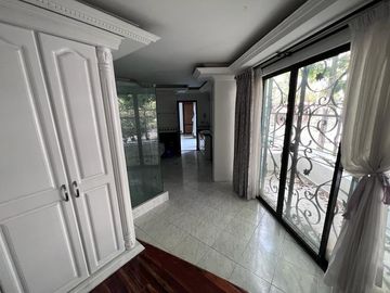 VENTA HERMOSA CASA HACIENDA MANZANA 12