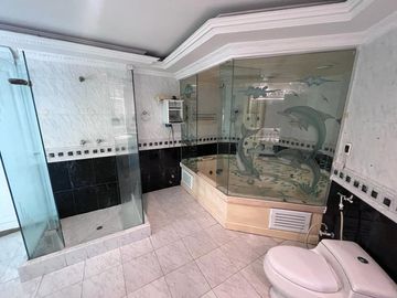 VENTA HERMOSA CASA HACIENDA MANZANA 12
