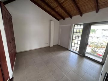 VENTA HERMOSA CASA HACIENDA MANZANA 12