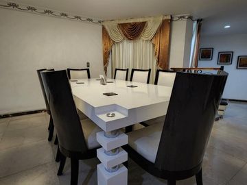 VENTA HERMOSA CASA HACIENDA MANZANA 12