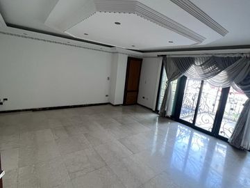 VENTA HERMOSA CASA HACIENDA MANZANA 12
