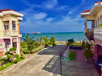 Fonte di Versailles: Premier Beachfront Subdivision in Minglanilla, Cebu