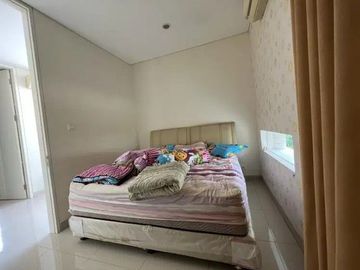 DIJUAL RUMAH PAKUWON CITY PALMBEACH surabaya timur