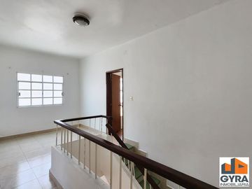 Casa en venta en Torres Adalid, en calle cerrada frente al CUM, Narvarte Poniente, Benito Juárez