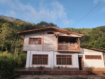 FINCA CAFETERA EN OXAPAMPA, PRECIOSA FINCA CON 8 HECTAREAS DE CAFE EN PLENA PRODUCCIÓN