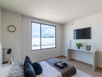 CASA EN VENTA EN XOCHITEPEC CON ALBERCA Y CANCHAS DE PADEL