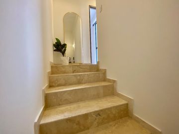 DEPARTAMENTO DE 2 NIVELES EN NARVARTE PONIENTE