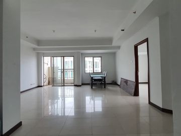 DIJUAL  APARTEMEN WATER PLACE
