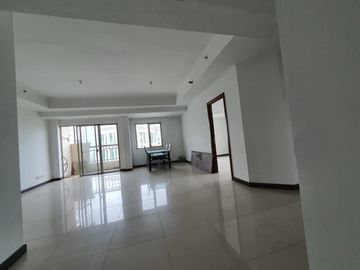DIJUAL  APARTEMEN WATER PLACE