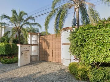 HERMOSA CASA EN VENTA EN QUINTAS PALMIRA CUERNAVACA