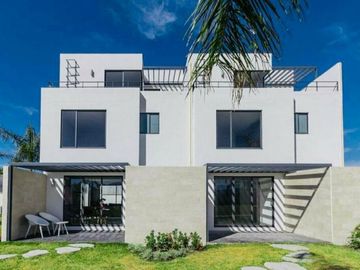 Casa con Alberca a 15 minutos de Cuernavaca Morelos