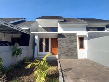 SISA 1 RUMAH TERLARIS DI BERBAH 200 JUTAAN SAJA