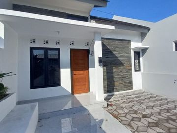 SISA 1 RUMAH TERLARIS DI BERBAH 200 JUTAAN SAJA