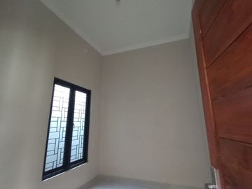 SISA 1 RUMAH TERLARIS DI BERBAH 200 JUTAAN SAJA
