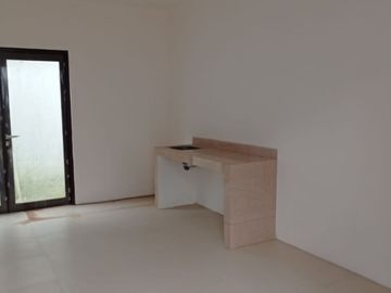 Dijual Rumah 2 Lantai Terawat Siap Huni Vida Kencana Bekasi