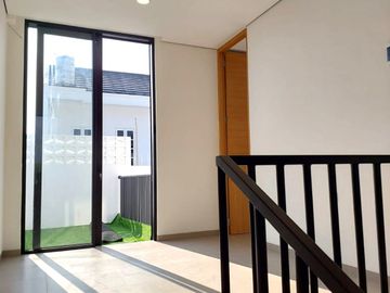 Rumah Baru Desain Cantik dekat Taman Palagan Asri 3