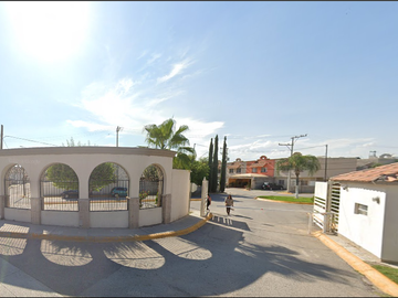 CASA EN VENTA EN QUINTAS DEL DESIERTO -SF
