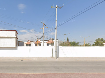 CASA EN VENTA EN QUINTAS DEL DESIERTO -SF