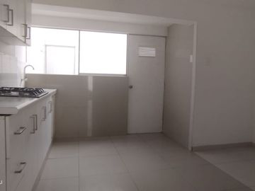 Lindo departamento en venta en primer piso y frente a parque. 🌳