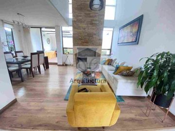 EXCLUSIVA CASA EN VENTA EN CAJICA, SIN ADMINISTRACION