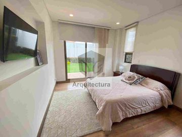 EXCLUSIVA CASA EN VENTA EN CAJICA, SIN ADMINISTRACION