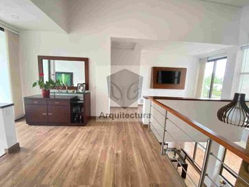 EXCLUSIVA CASA EN VENTA EN CAJICA, SIN ADMINISTRACION
