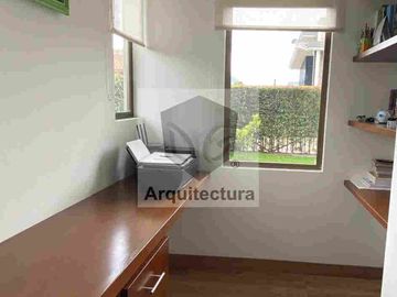 EXCLUSIVA CASA EN VENTA EN CAJICA, SIN ADMINISTRACION