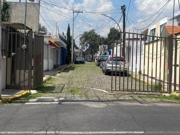 EXCELENTE UBICACION COL MORELOS 1ra SECCION EN PRIVADA SOBRE VENUSTIANO CARANZA