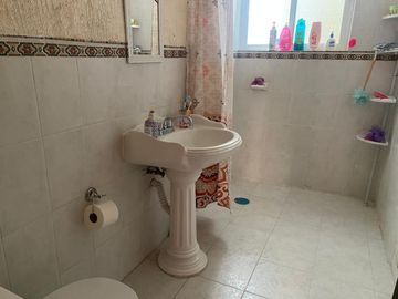 EXCELENTE UBICACION COL MORELOS 1ra SECCION EN PRIVADA SOBRE VENUSTIANO CARANZA