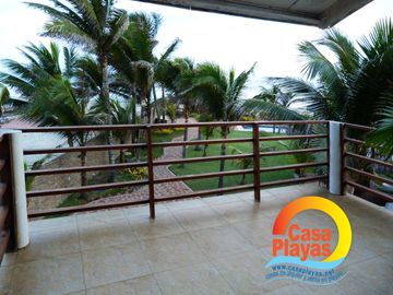 Casa de Venta frente al mar en Playas Villamil de lujo, via a Data Posorja