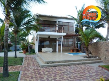 Casa de Venta frente al mar en Playas Villamil de lujo, via a Data Posorja
