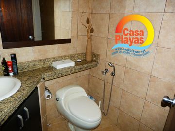 Casa de Venta frente al mar en Playas Villamil de lujo, via a Data Posorja