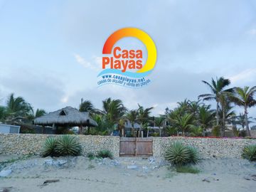 Casa de Venta frente al mar en Playas Villamil de lujo, via a Data Posorja
