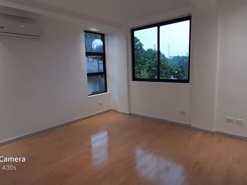 House and Lot Filhomes II 4 Bedrooms, Quezon City