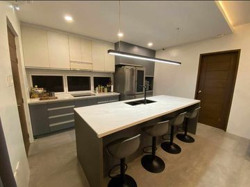 4 Bedroom 2-Storey House and Lot for SALE in Clark Manor Subdivision Dau, Mabalacat Pampanga near Clark