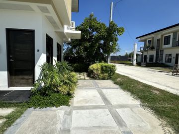 For Sale House and Lot with Balcony and Two Carport Near Clark Pampanga