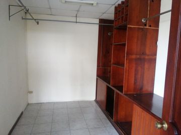 VENDO DEPARTAMENTO MALECON 2000