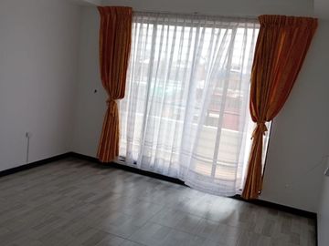 CASA EN VENTA MOSQUERA, C/MARCA COL