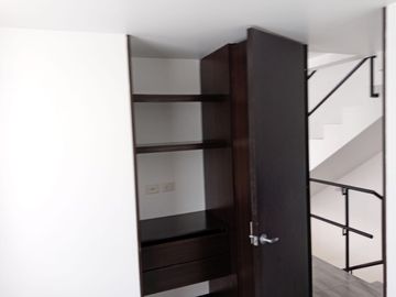 CASA EN VENTA MOSQUERA, C/MARCA COL