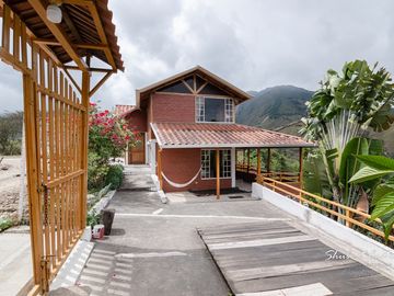 Se vende casa con terreno en Landangui -Malacatos