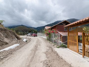 Se vende casa con terreno en Landangui -Malacatos