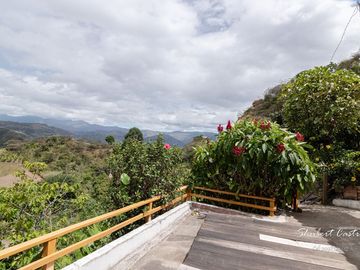 Se vende casa con terreno en Landangui -Malacatos