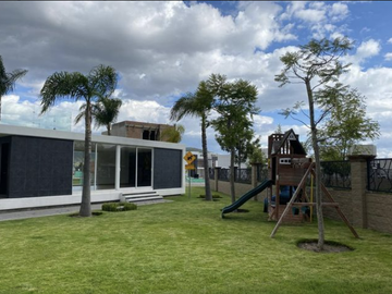 VENDO CASA EN RESIDENCIAL LOMAS DE ANGELOPOLIS CLUSTER 333 CHOLULA PUEBLA POR REMATE BANCARIO