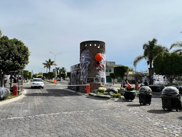 VENDO CASA EN RESIDENCIAL LOMAS DE ANGELOPOLIS CLUSTER 333 CHOLULA PUEBLA POR REMATE BANCARIO